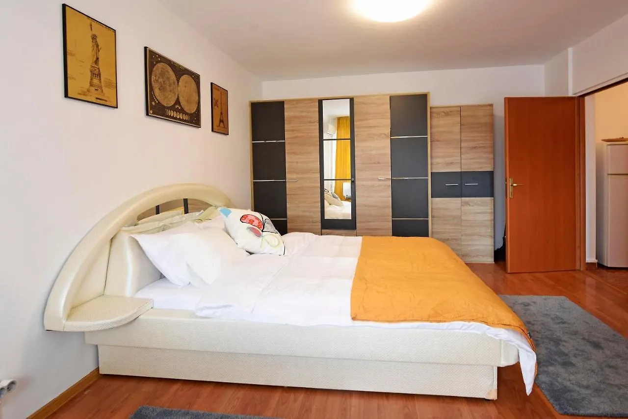 Joy Studio Apartment Bucharest