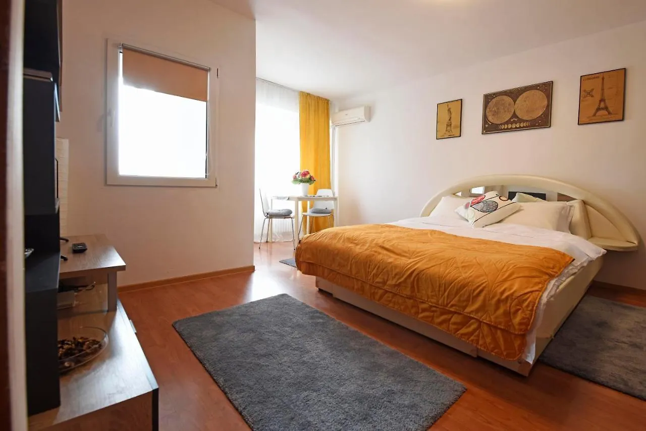 Joy Studio Apartment Bucharest