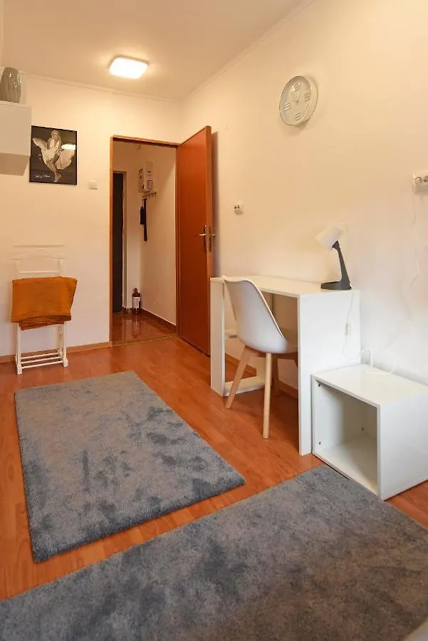 Joy Studio Apartment Bucharest