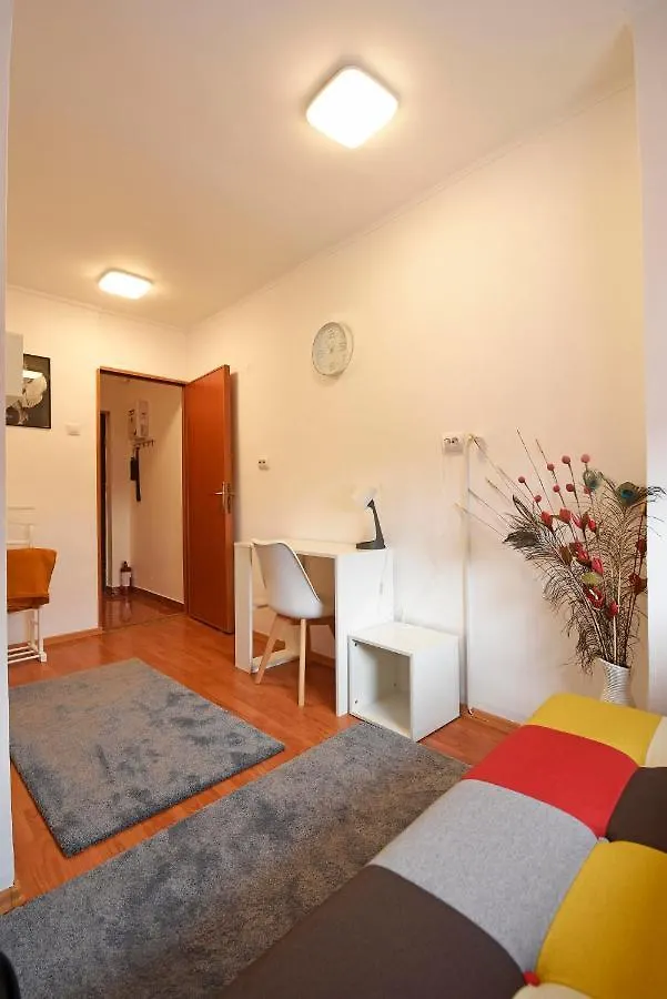 Joy Studio Apartment Bucharest 0*,