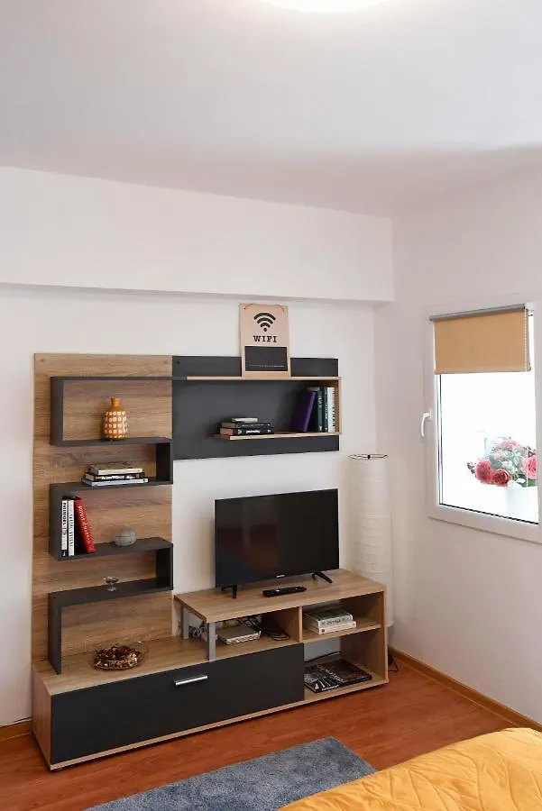 Joy Studio Apartment Bucharest